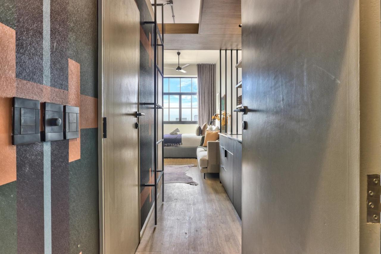 Gorgeous Designer Hideaway W/ Views At The Harri Cape Town