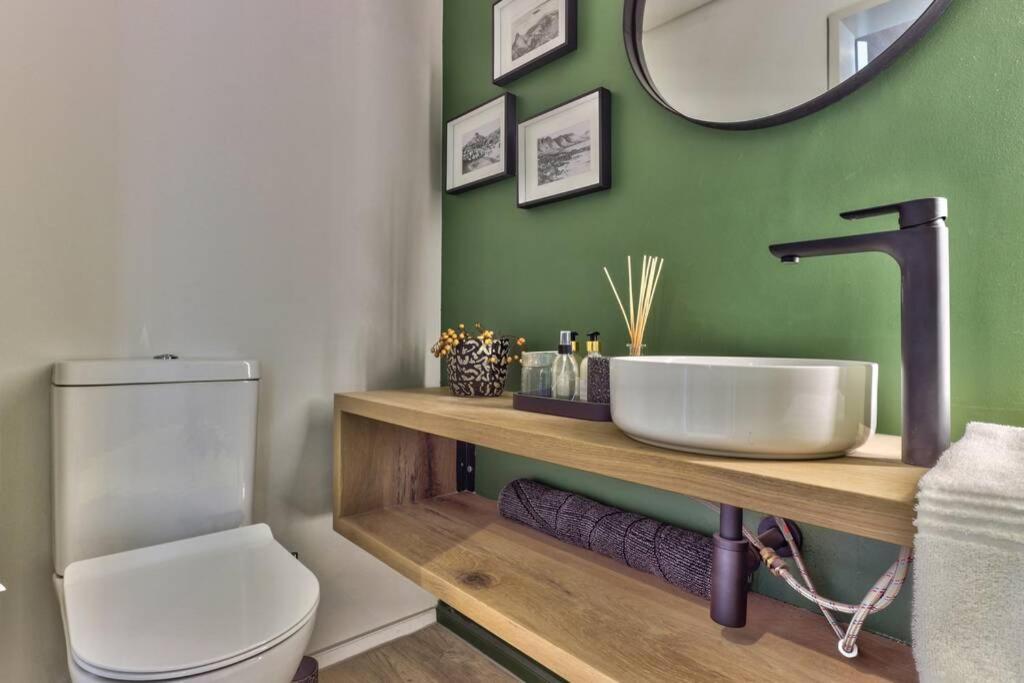 Apartment Gorgeous Designer Hideaway W/ Views At The Harri *